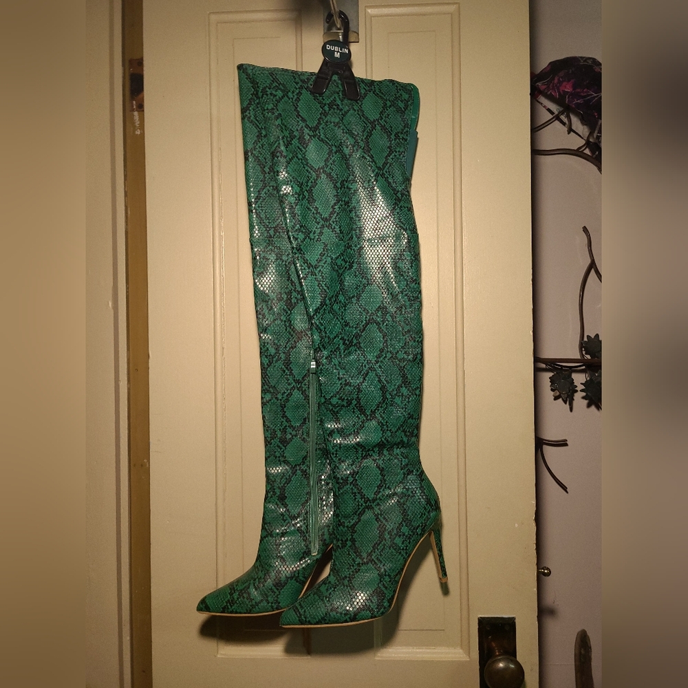 Fashion Nova Green Snake Print Over the Knee Boots